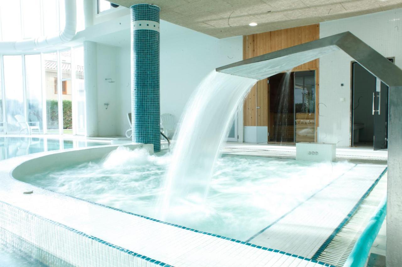 Hotel & Apartaments Thalassa Sport & Spa Roses Zewnętrze zdjęcie