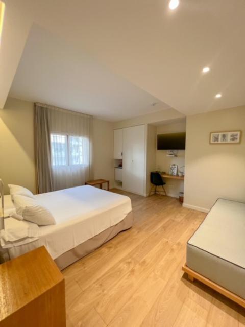 Hotel & Apartaments Thalassa Sport & Spa Roses Zewnętrze zdjęcie