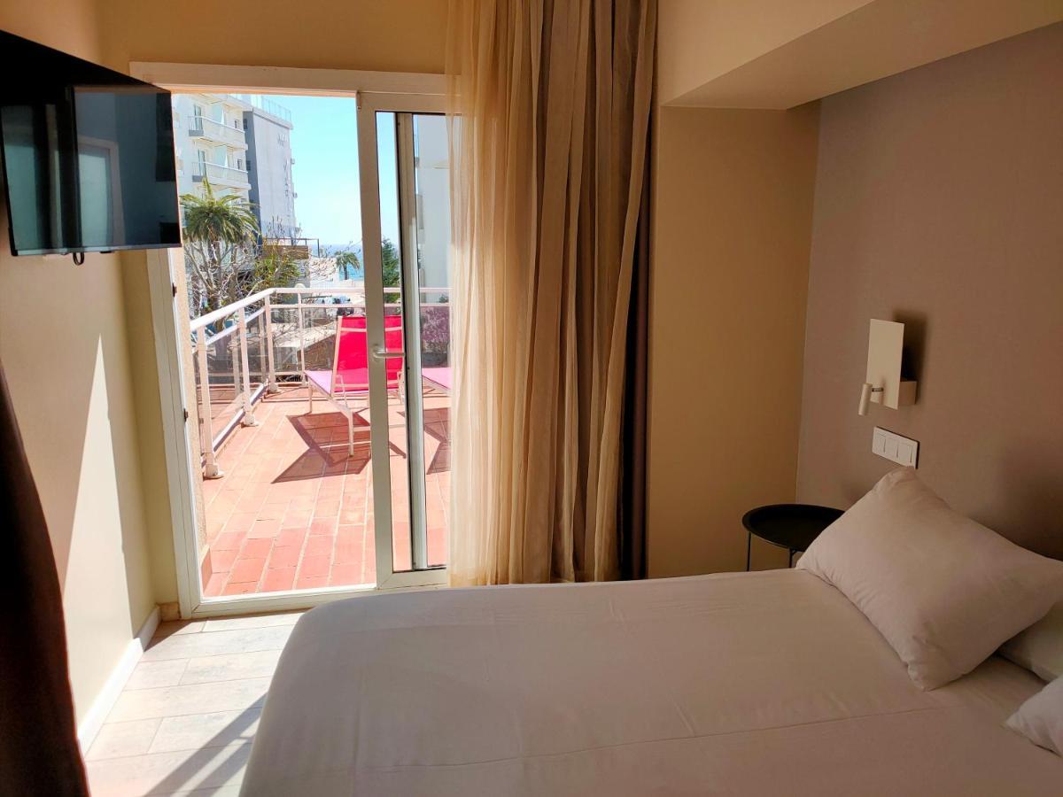 Hotel & Apartaments Thalassa Sport & Spa Roses Zewnętrze zdjęcie