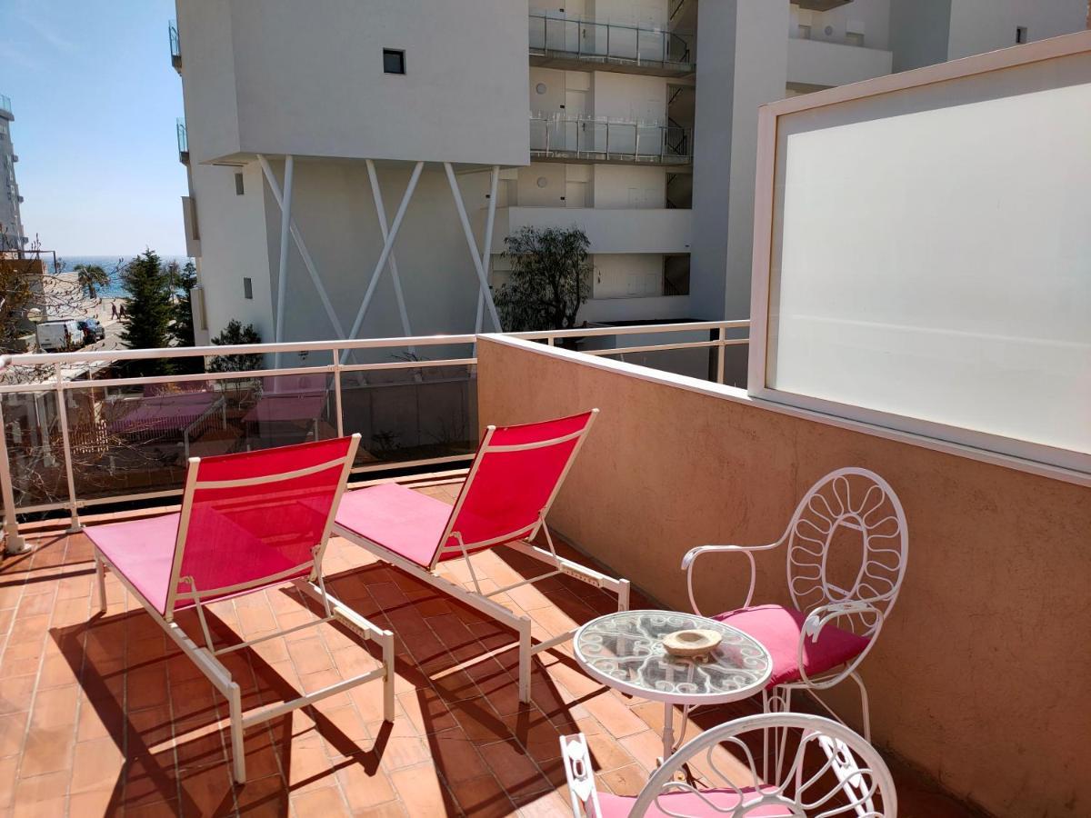 Hotel & Apartaments Thalassa Sport & Spa Roses Zewnętrze zdjęcie