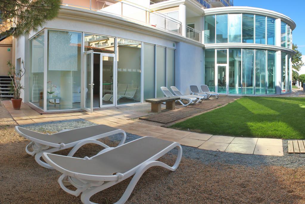 Hotel & Apartaments Thalassa Sport & Spa Roses Zewnętrze zdjęcie