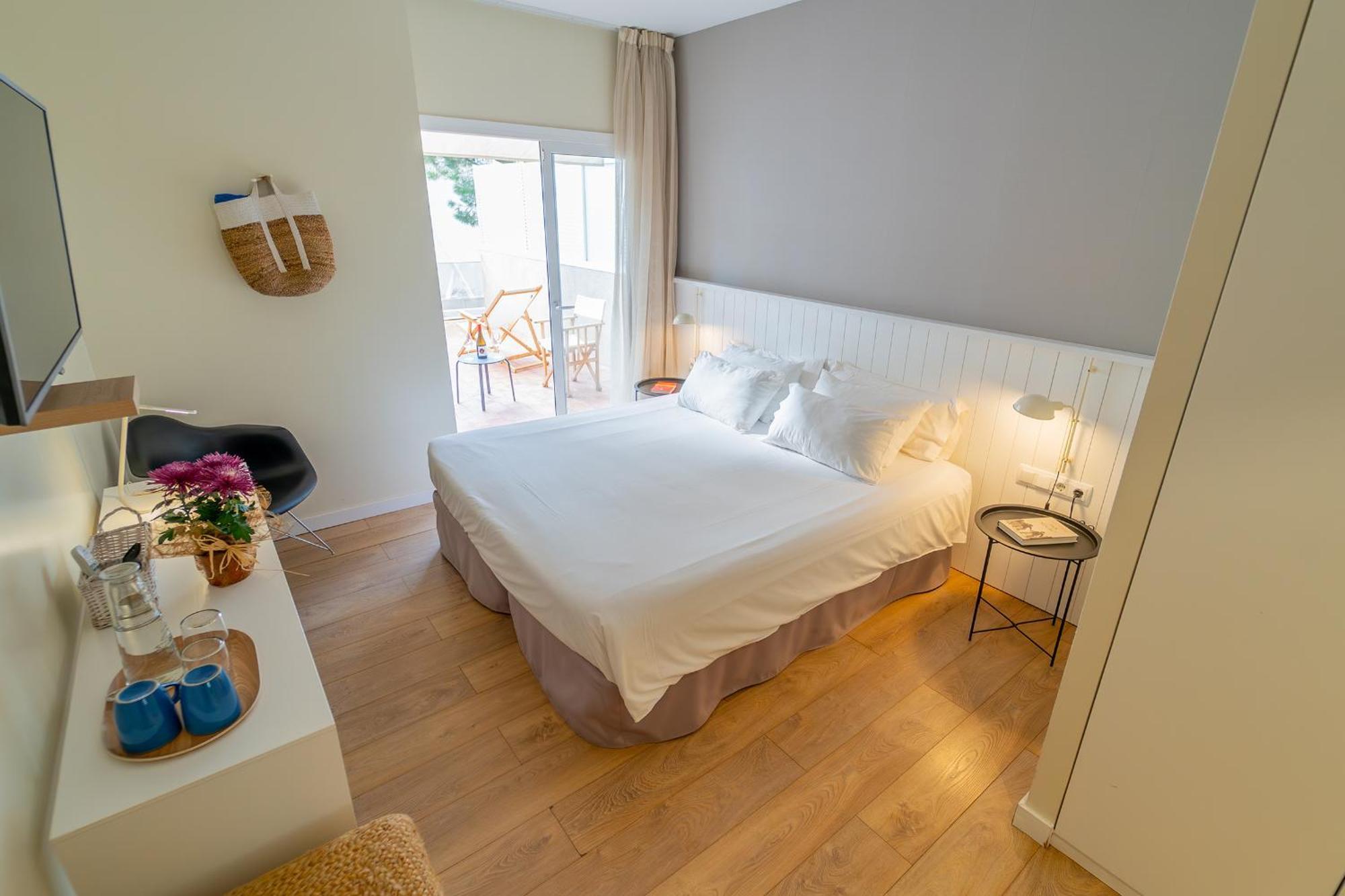 Hotel & Apartaments Thalassa Sport & Spa Roses Zewnętrze zdjęcie