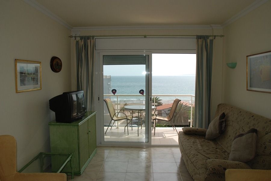 Hotel & Apartaments Thalassa Sport & Spa Roses Zewnętrze zdjęcie