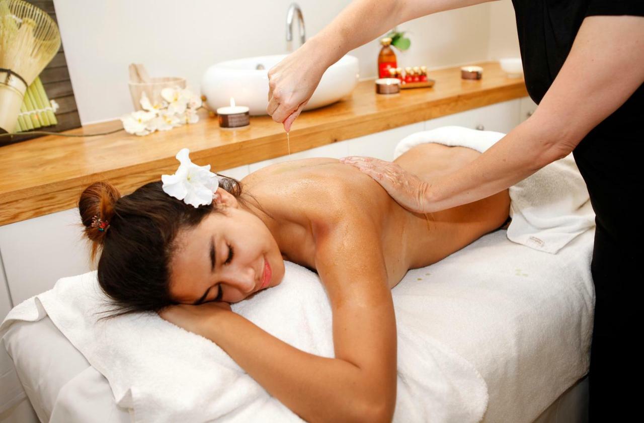 Hotel & Apartaments Thalassa Sport & Spa Roses Zewnętrze zdjęcie